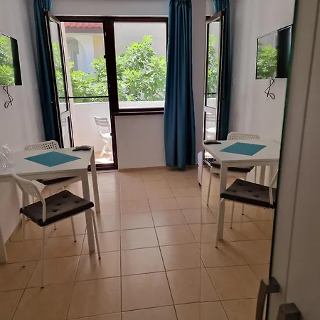 валена град Guest house *