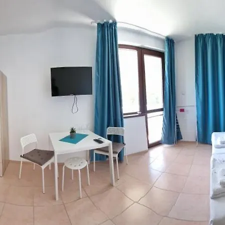 Guest house валена град